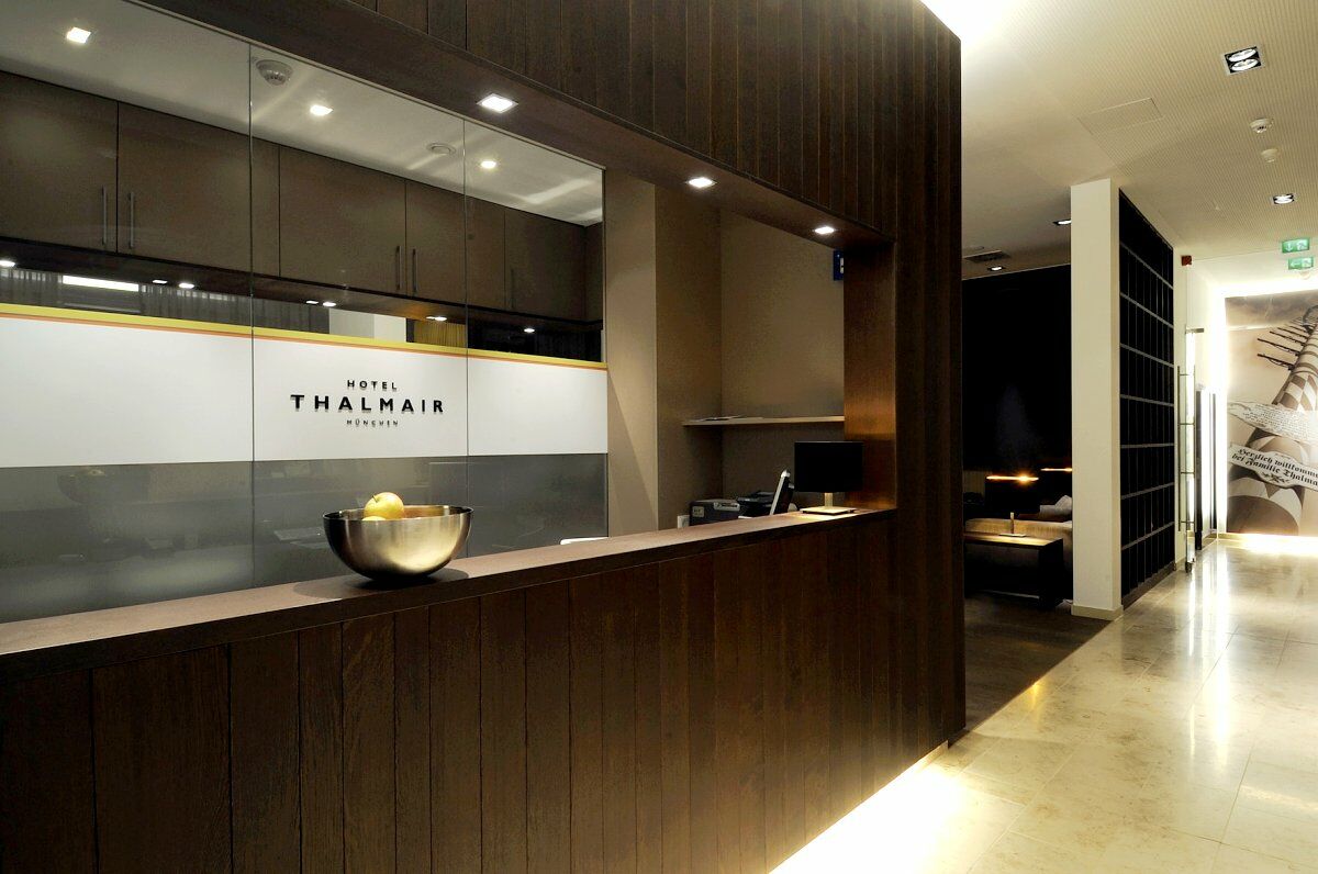 Hotel Thalmair Мюнхен Экстерьер фото